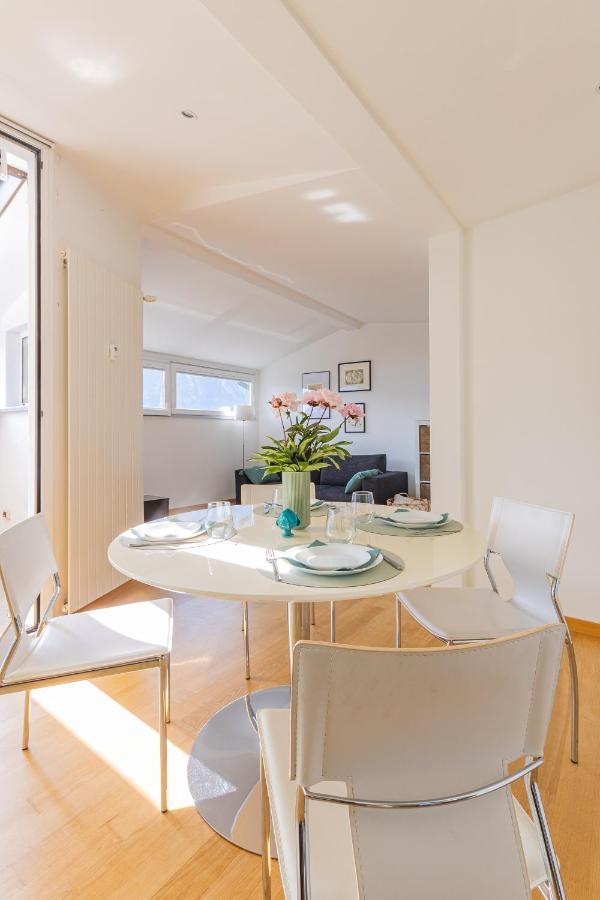 Casa Elea_ Panoramic Attic In City Center Campione dʼItalia Extérieur photo